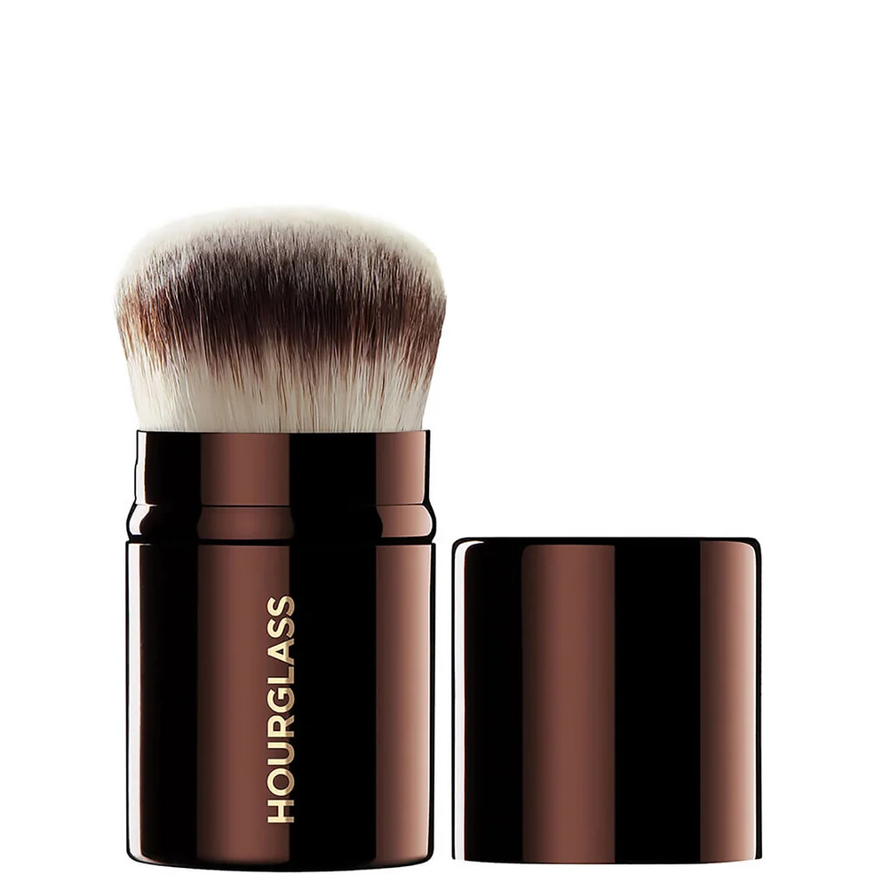 Hourglass Retractable Kabuki Brush Image 1