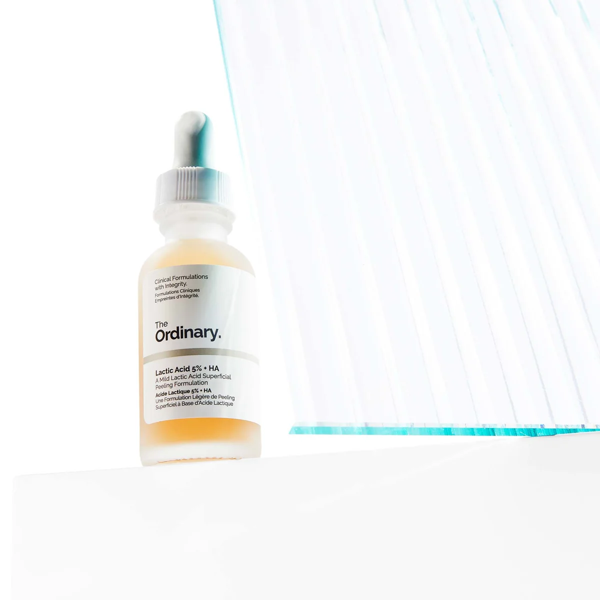 The Ordinary Lactic Acid 5% + HA 2% Serum - 30ml - Gently Exfoliates & Hydrates - New In Box