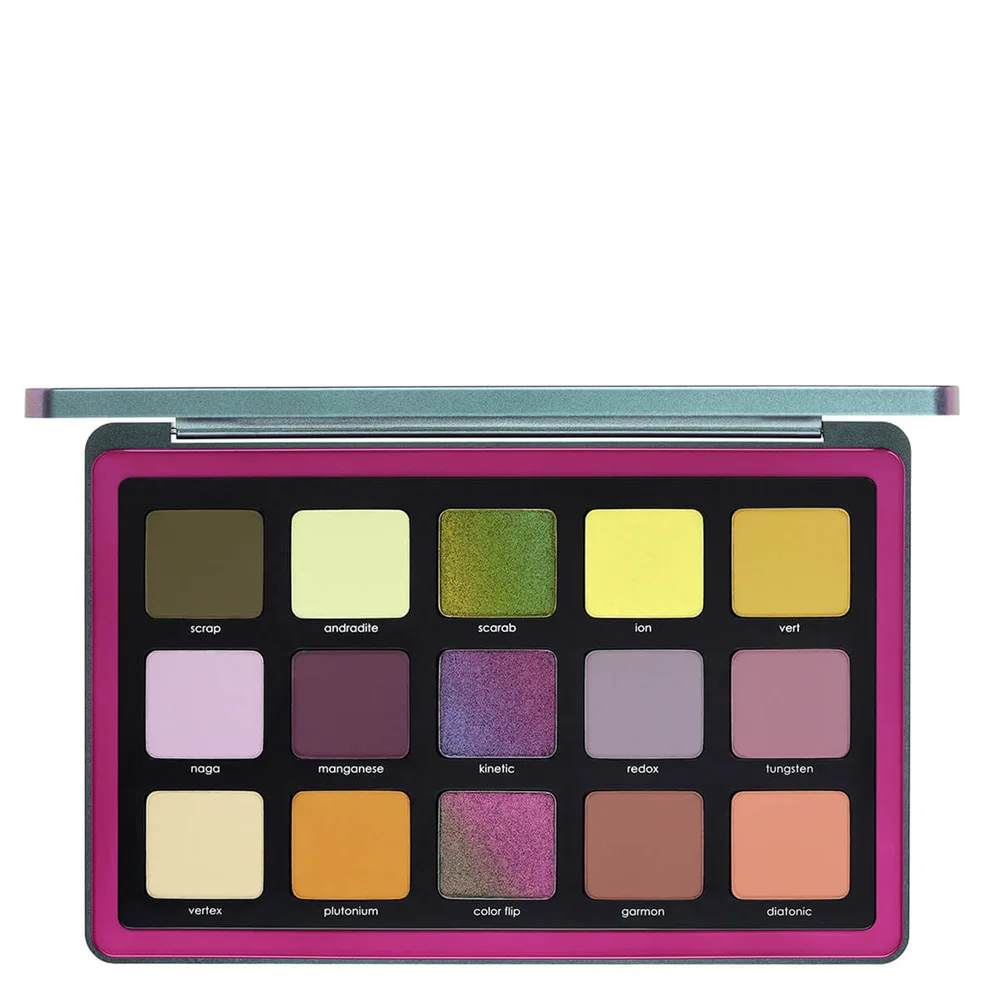 Natasha Denona Triochrome Eyeshadow Palette Image 1