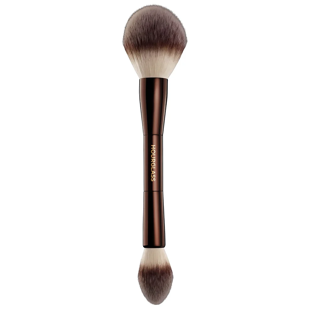Hourglass Veil Powder Brush Image 1