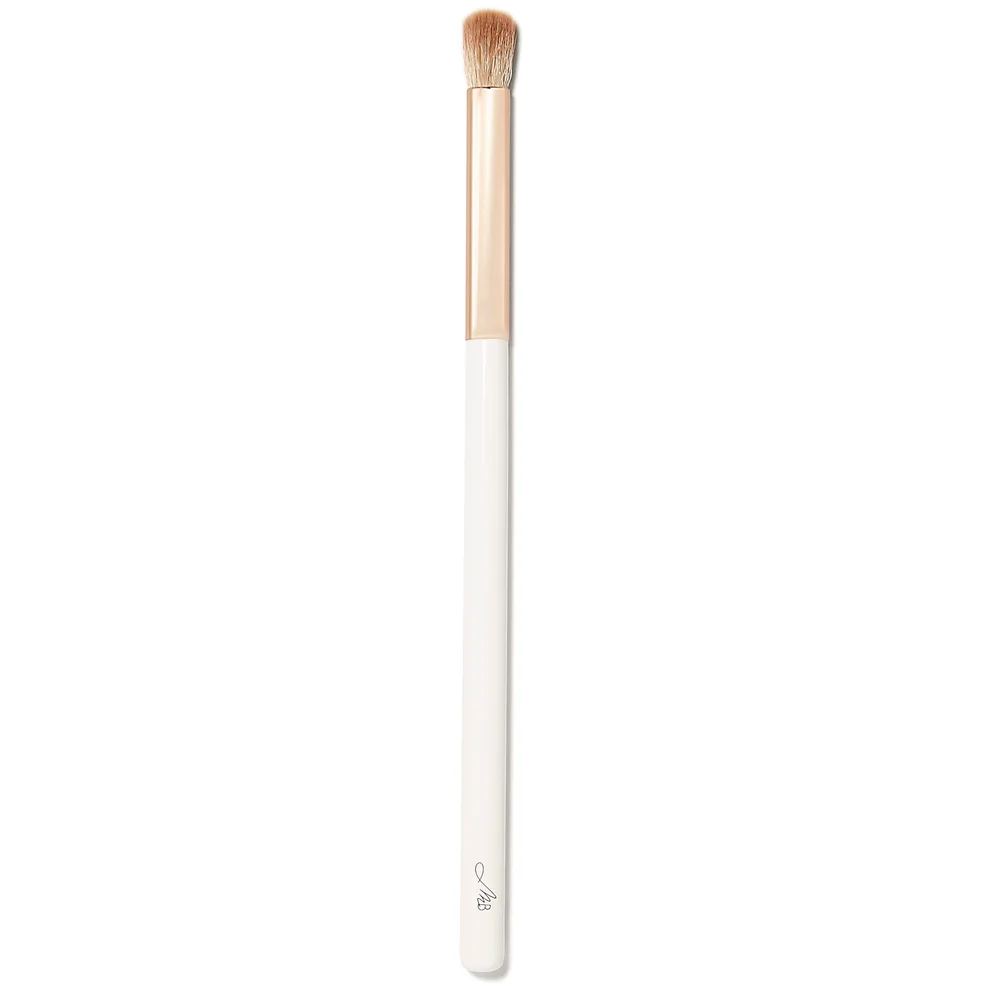 Monika Blunder Beauty Tulip Blending Brush Image 1