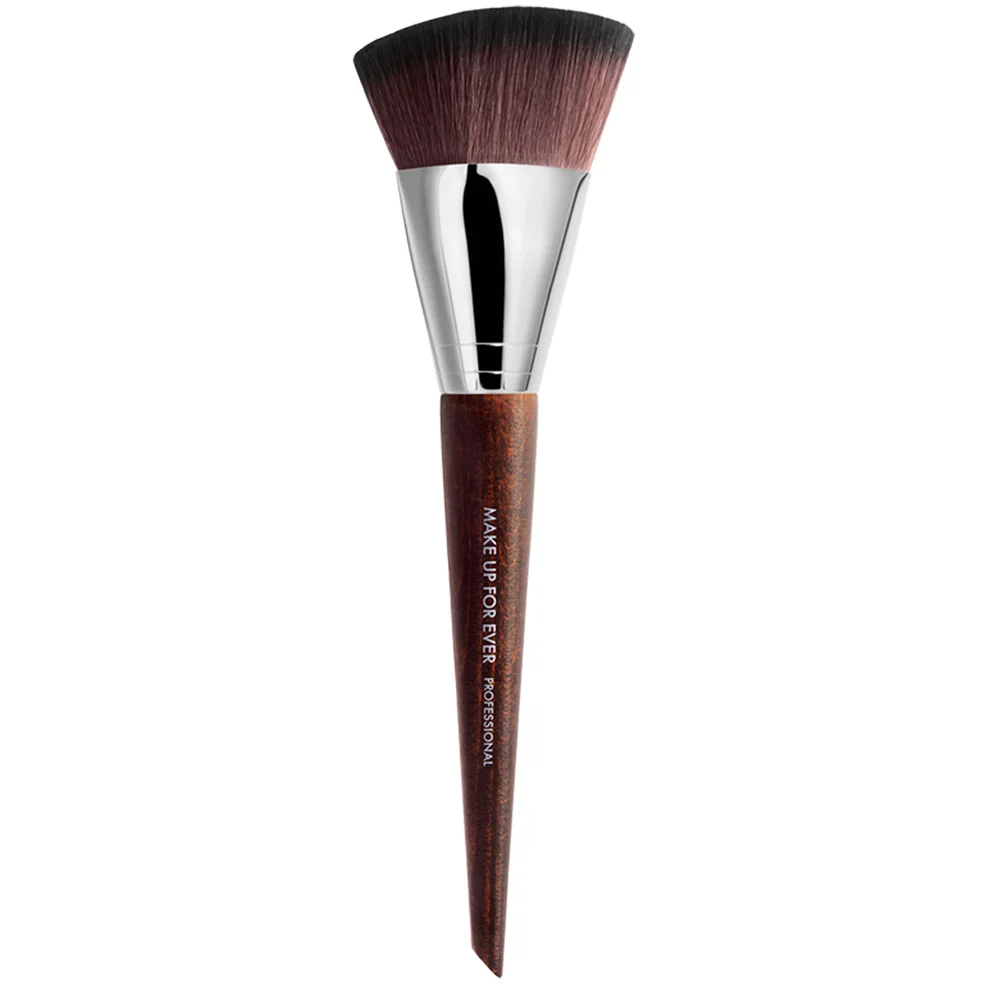 MAKE UP FOR EVER HD Skin Foundation Brush #109 Image 1