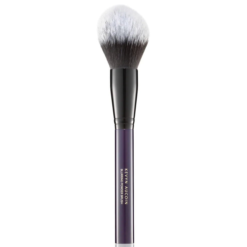 Kevyn Aucoin Blurring Powder Brush Image 1