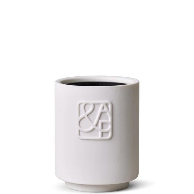 AUGUST&PIERS Saint Candle 90g