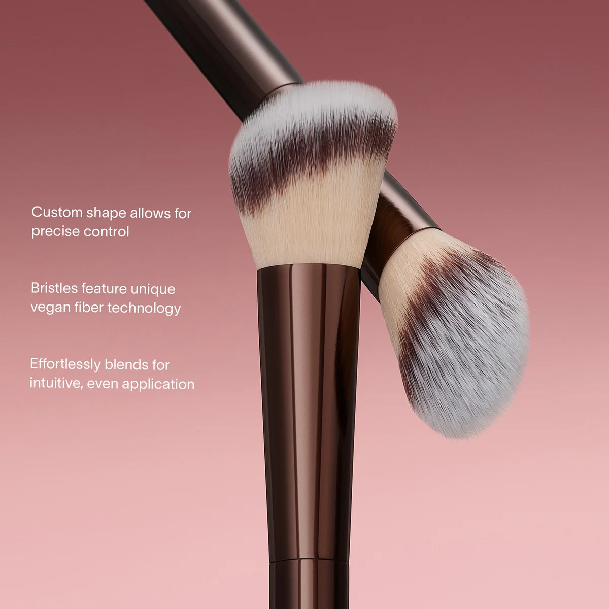 Hourglass No. 15 Blush Brush