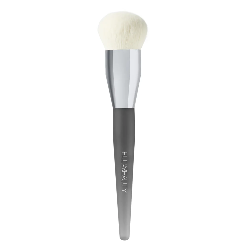Huda Beauty Base Brush Image 1